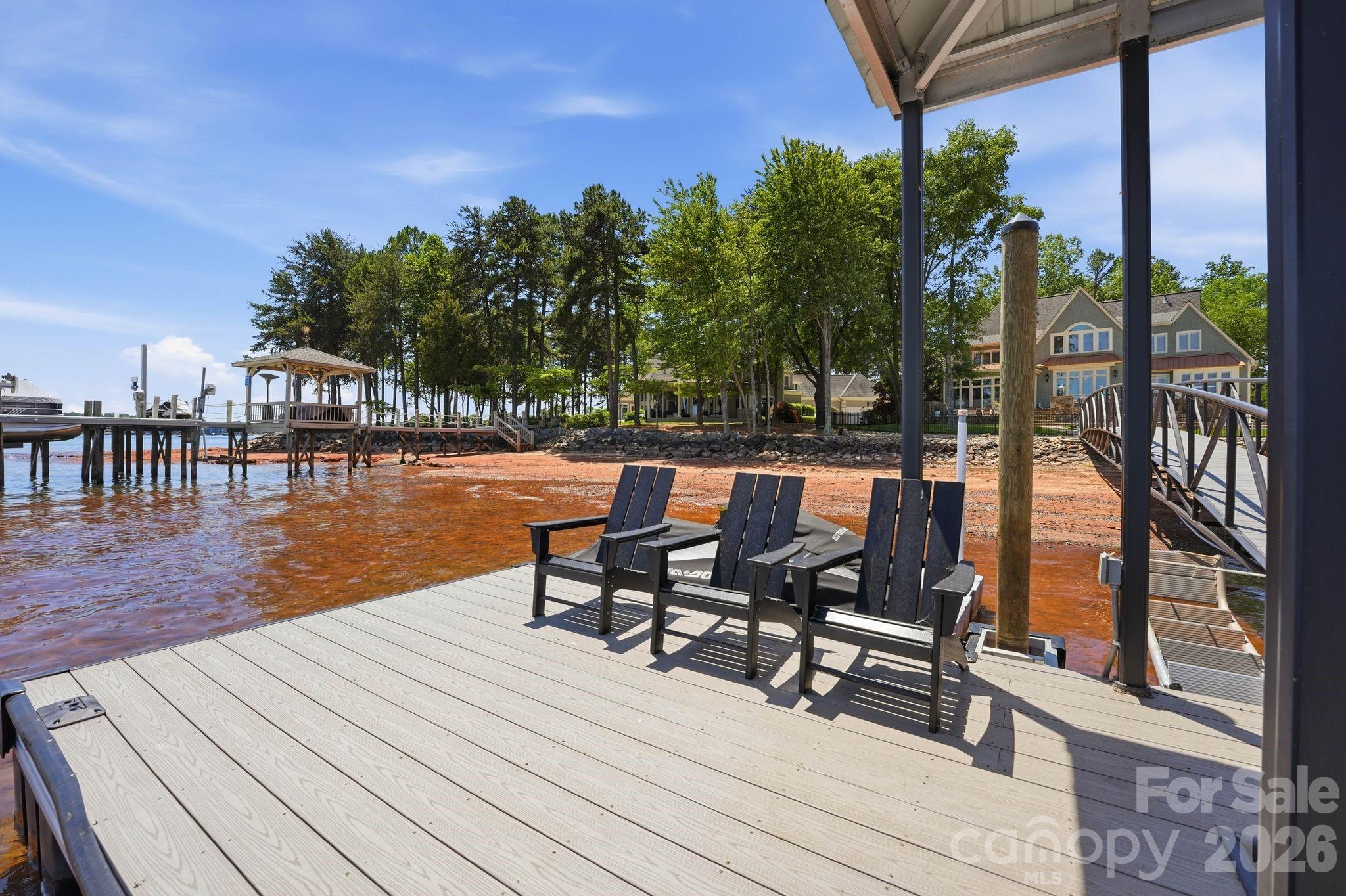 Sailview - Residential