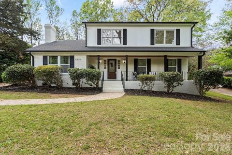 Photo of 5910 Grosner Place, Charlotte, NC 28211 (MLS # 4383776)
