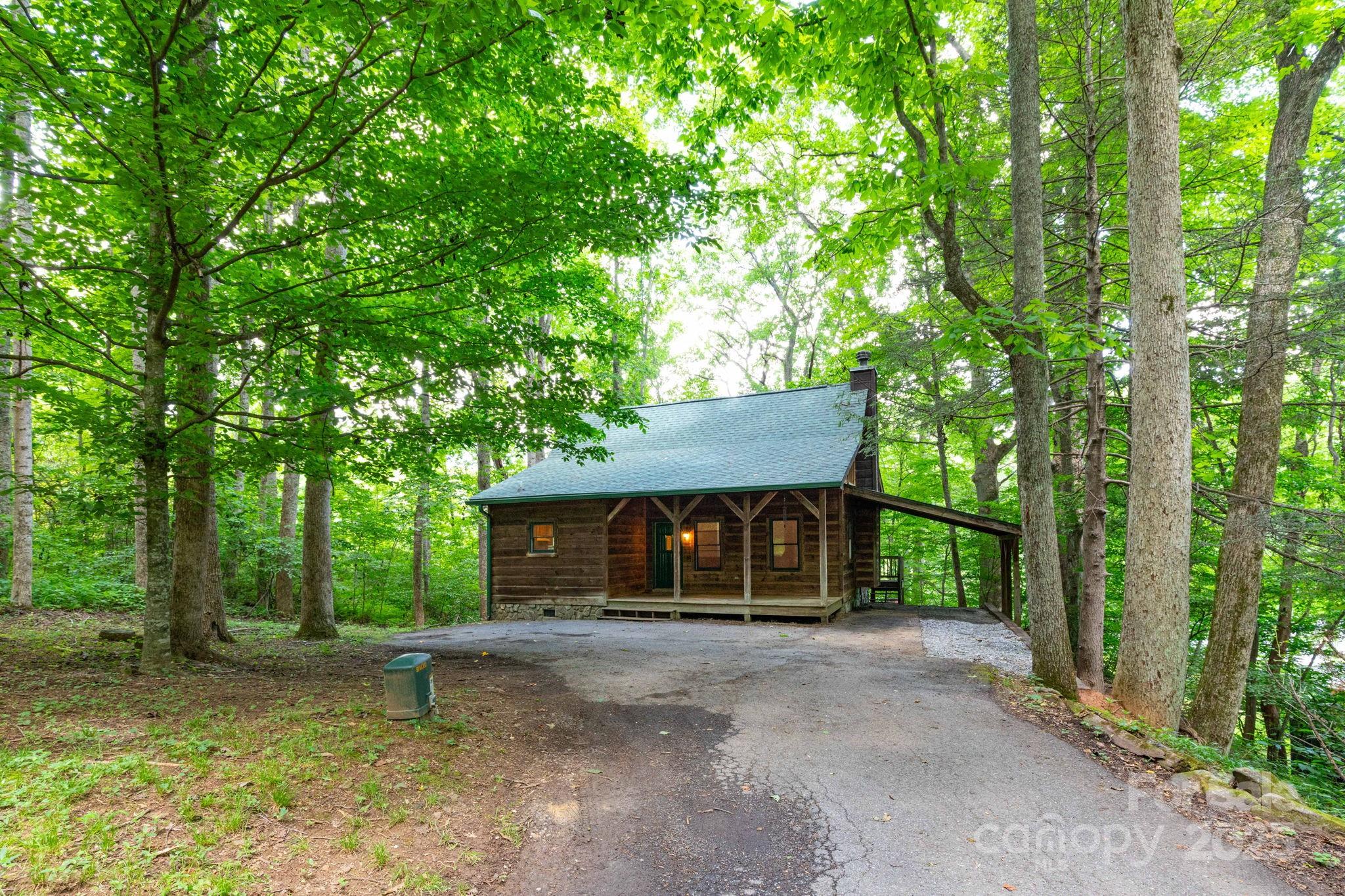 25 Trillium Trace