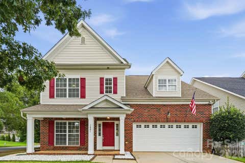 Photo of 1001 Yellow Daisy Drive, Matthews, NC 28104 (MLS # 4415570)