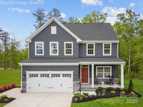 5010 Pineapple Lily Way Charlotte NC 28216
