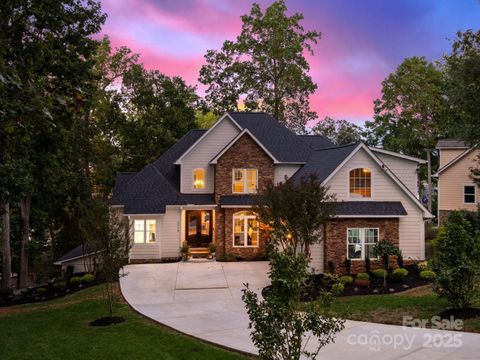 4548 Stonesthrow Drive Denver NC 28037