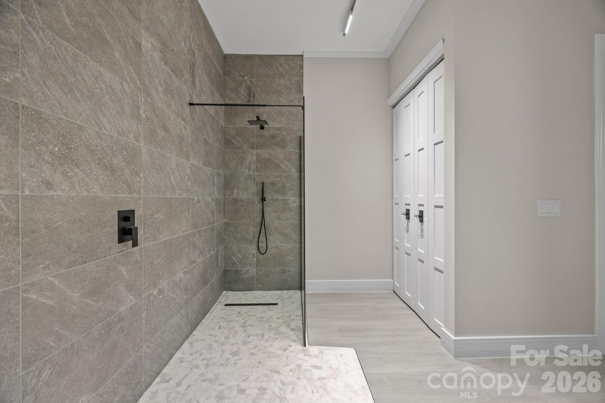 Steele Creek - Residential