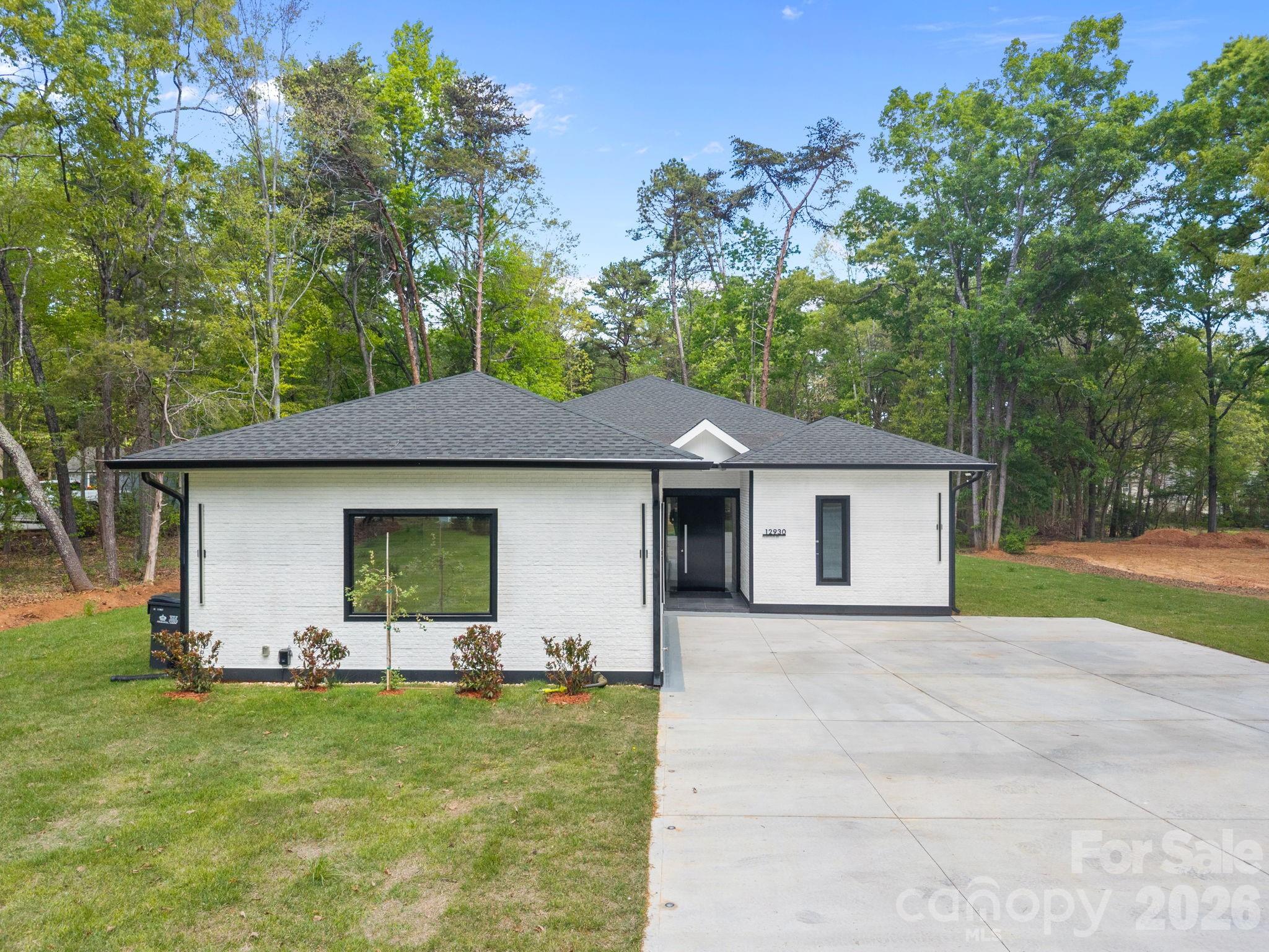 12930 Hamilton Road