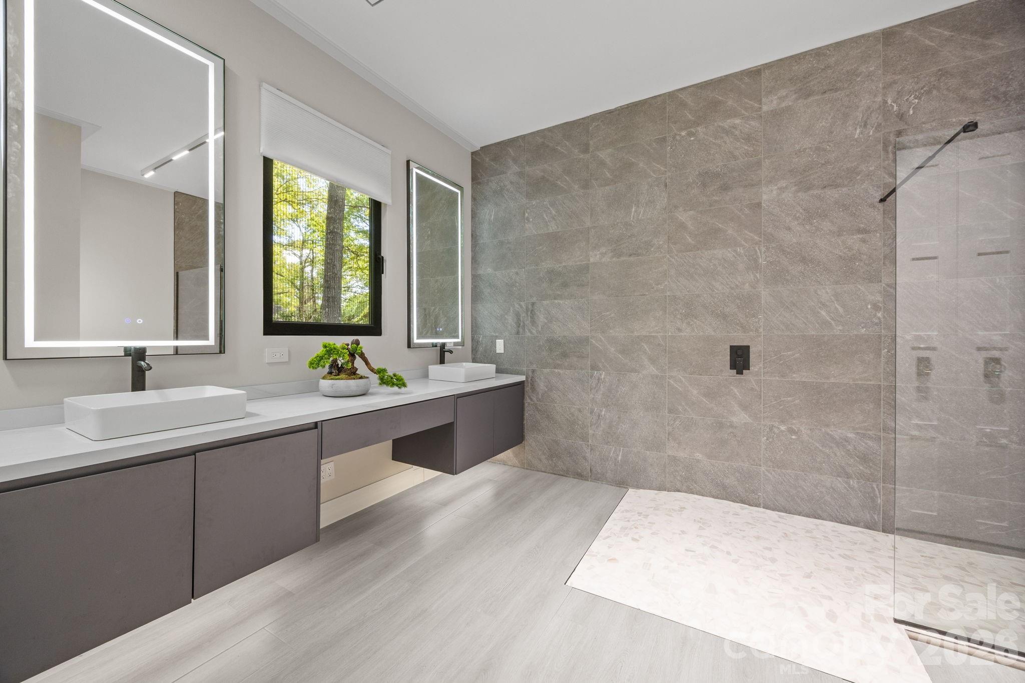 Steele Creek - Residential