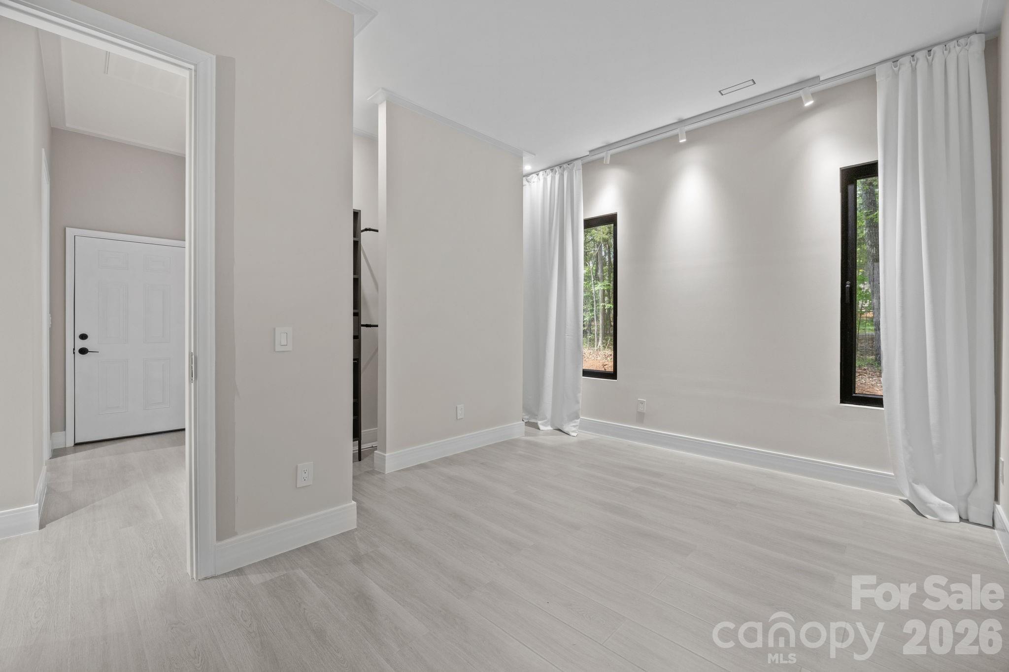 Steele Creek - Residential