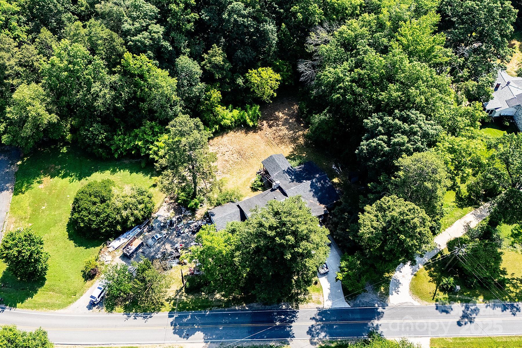 6475 Goldfish Road