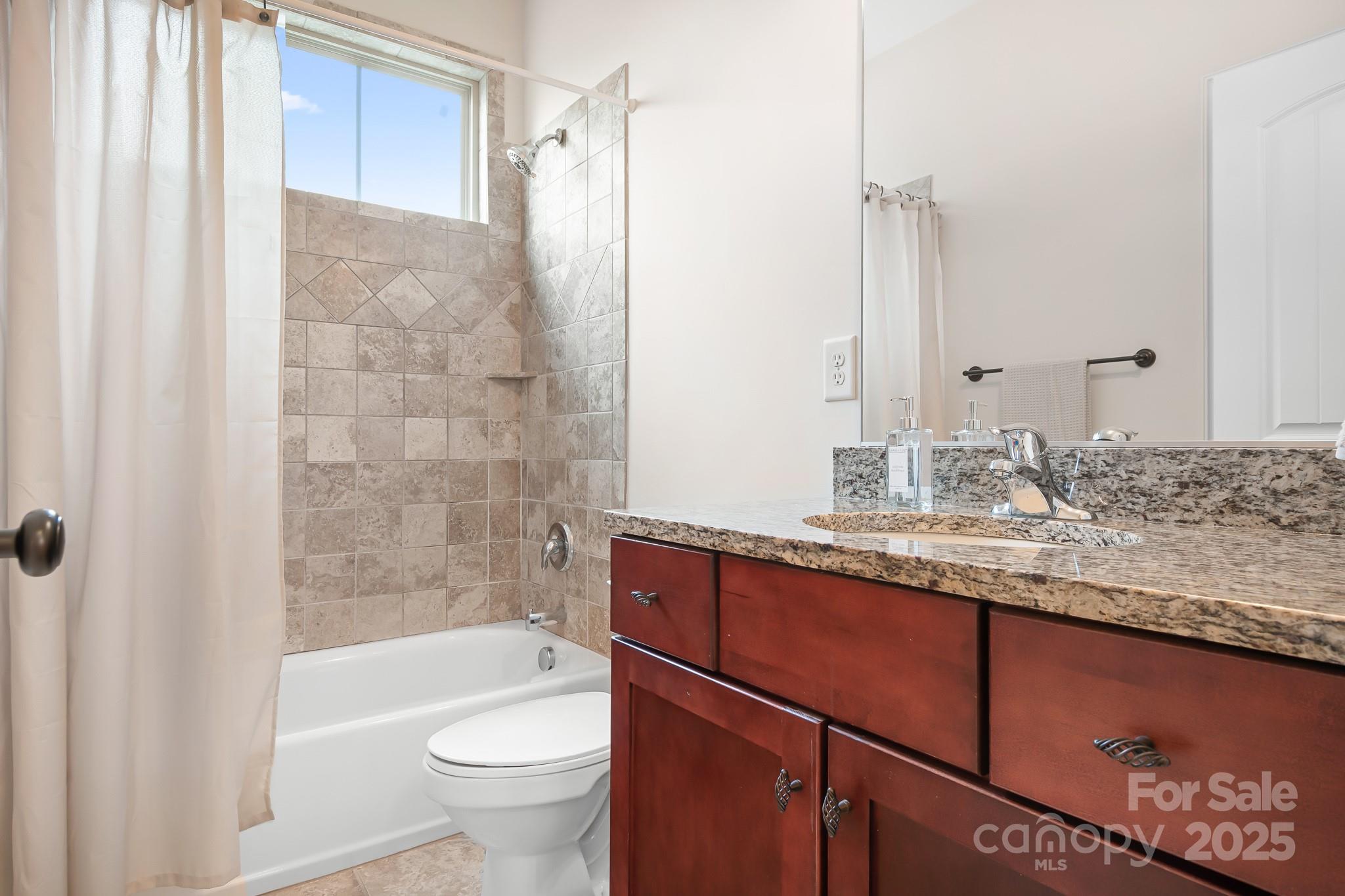 The Arts District - Residential