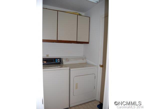 Kanuga Place Condos - Residential