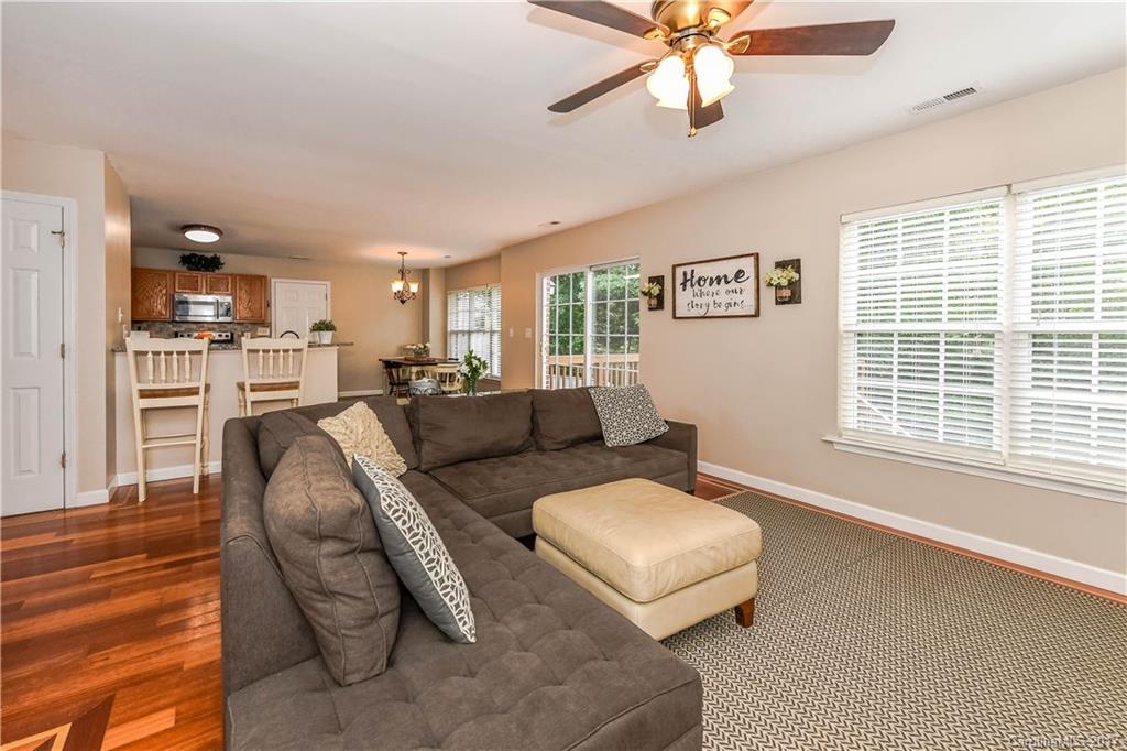 Knollwood - Residential