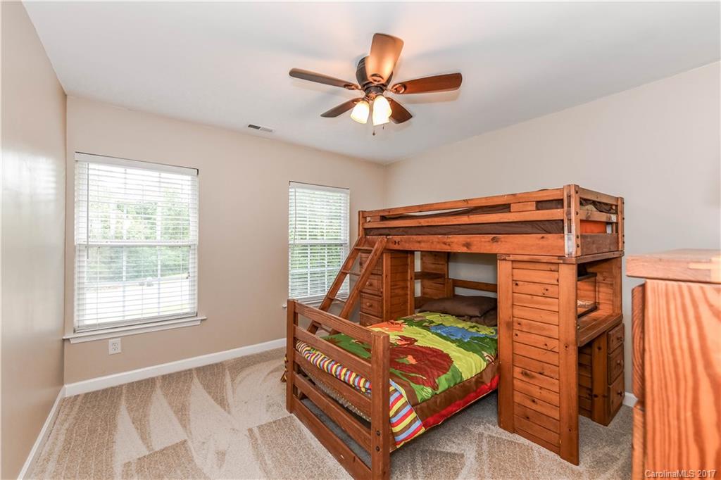 Knollwood - Residential