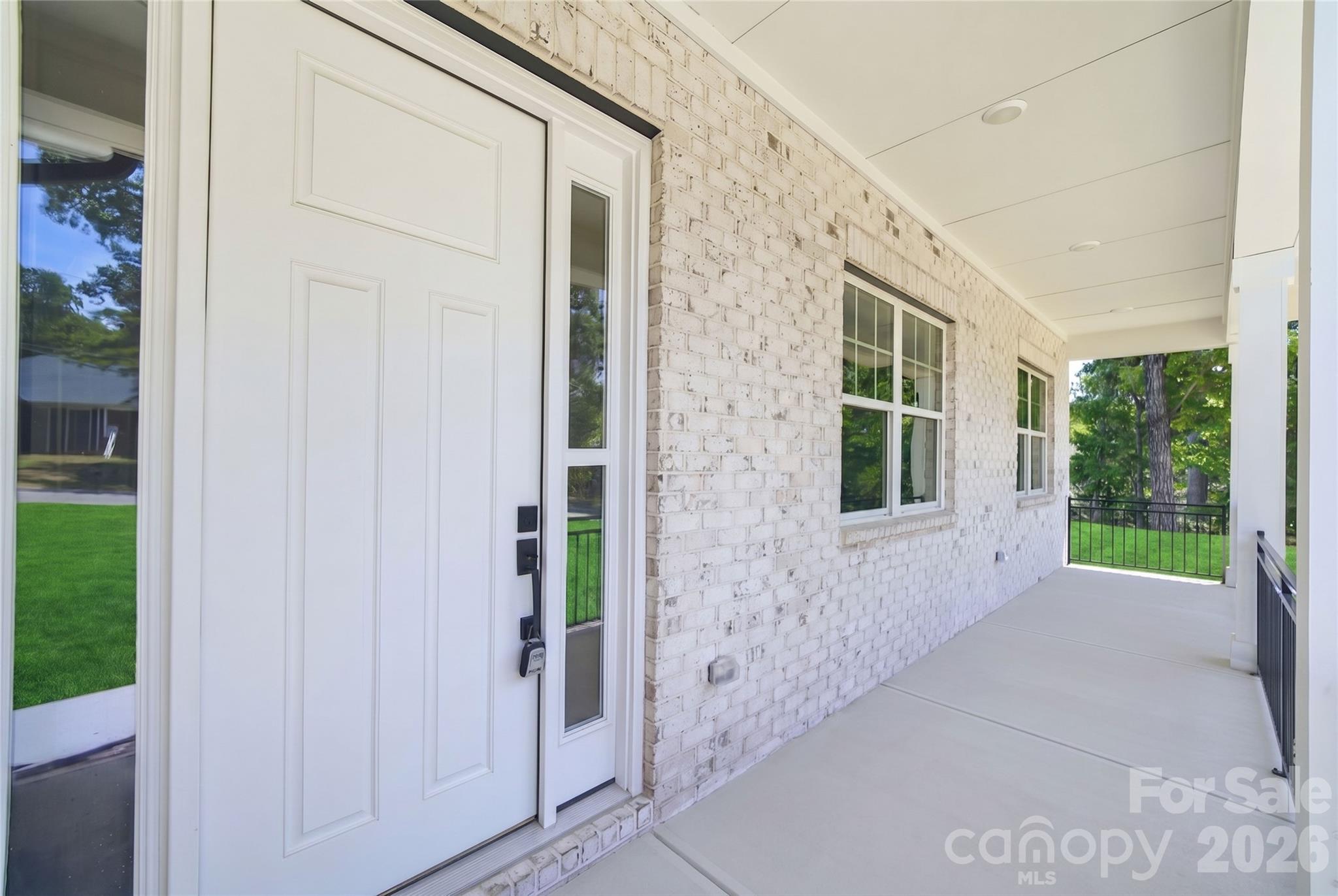 825 Breezewood Drive