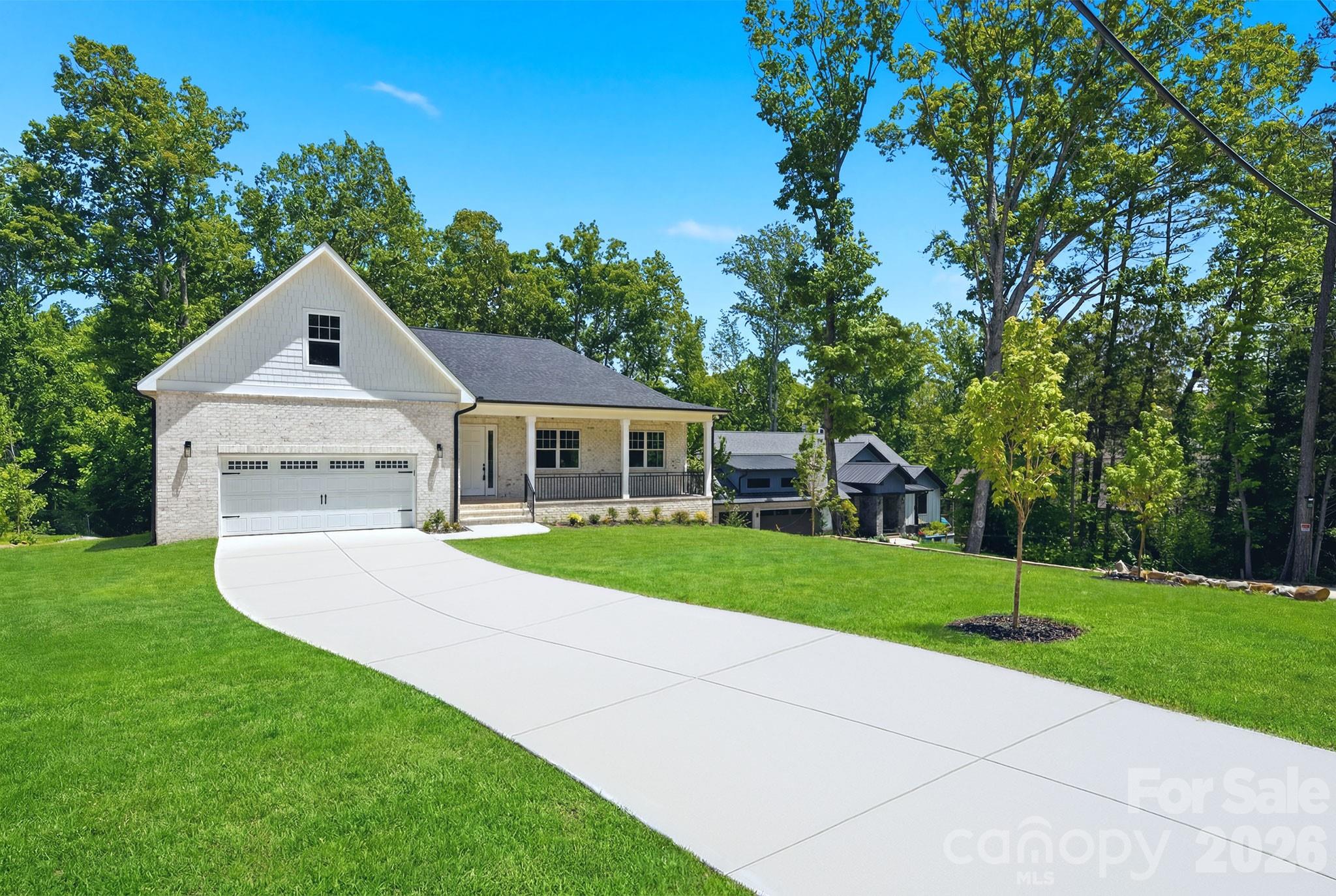 825 Breezewood Drive
