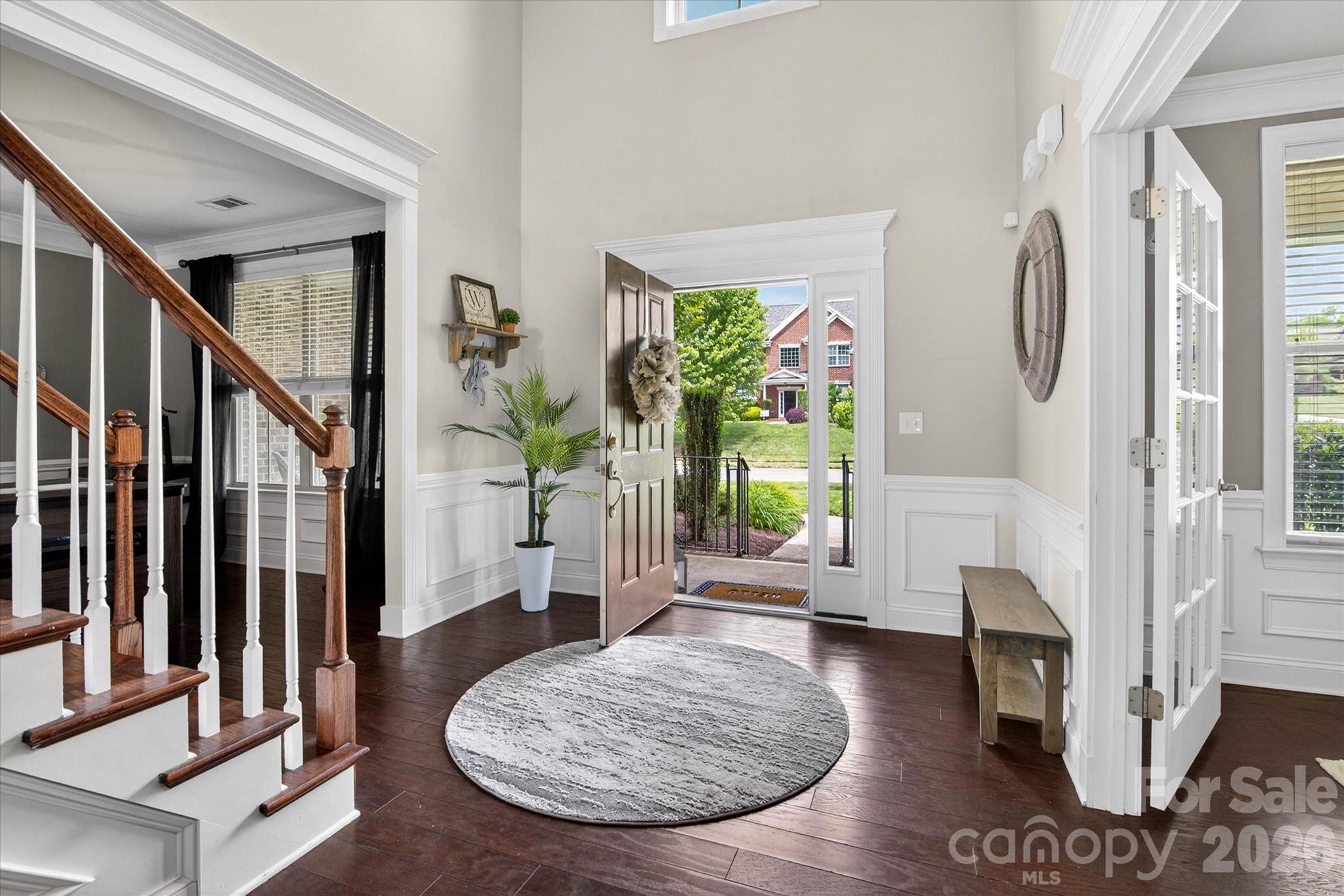 4046 Lake Prairie Drive