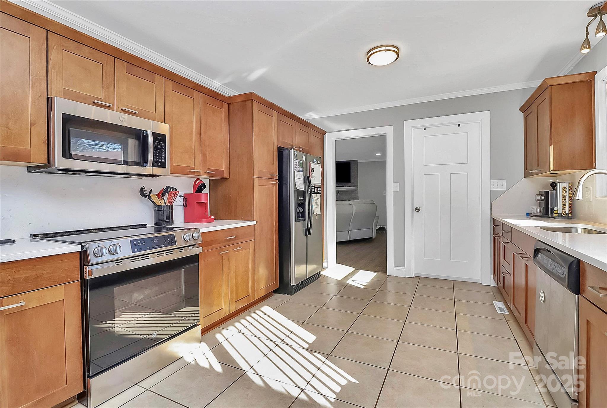 9808 Washam Potts Road