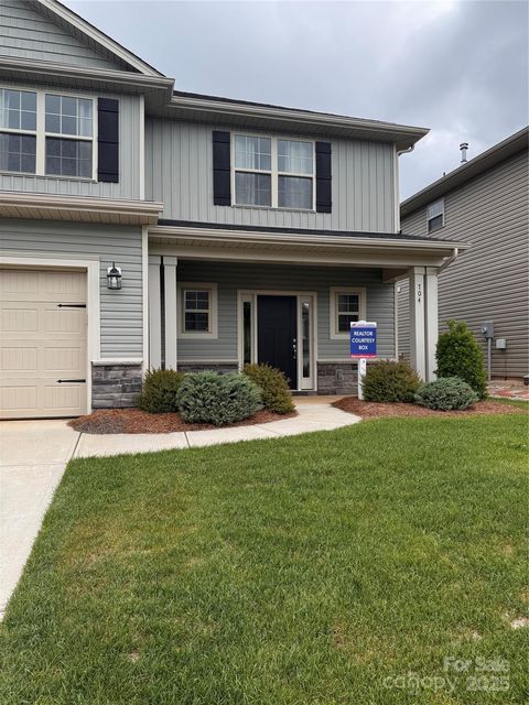 704 Robert Moses Drive 121 Gastonia NC 28056