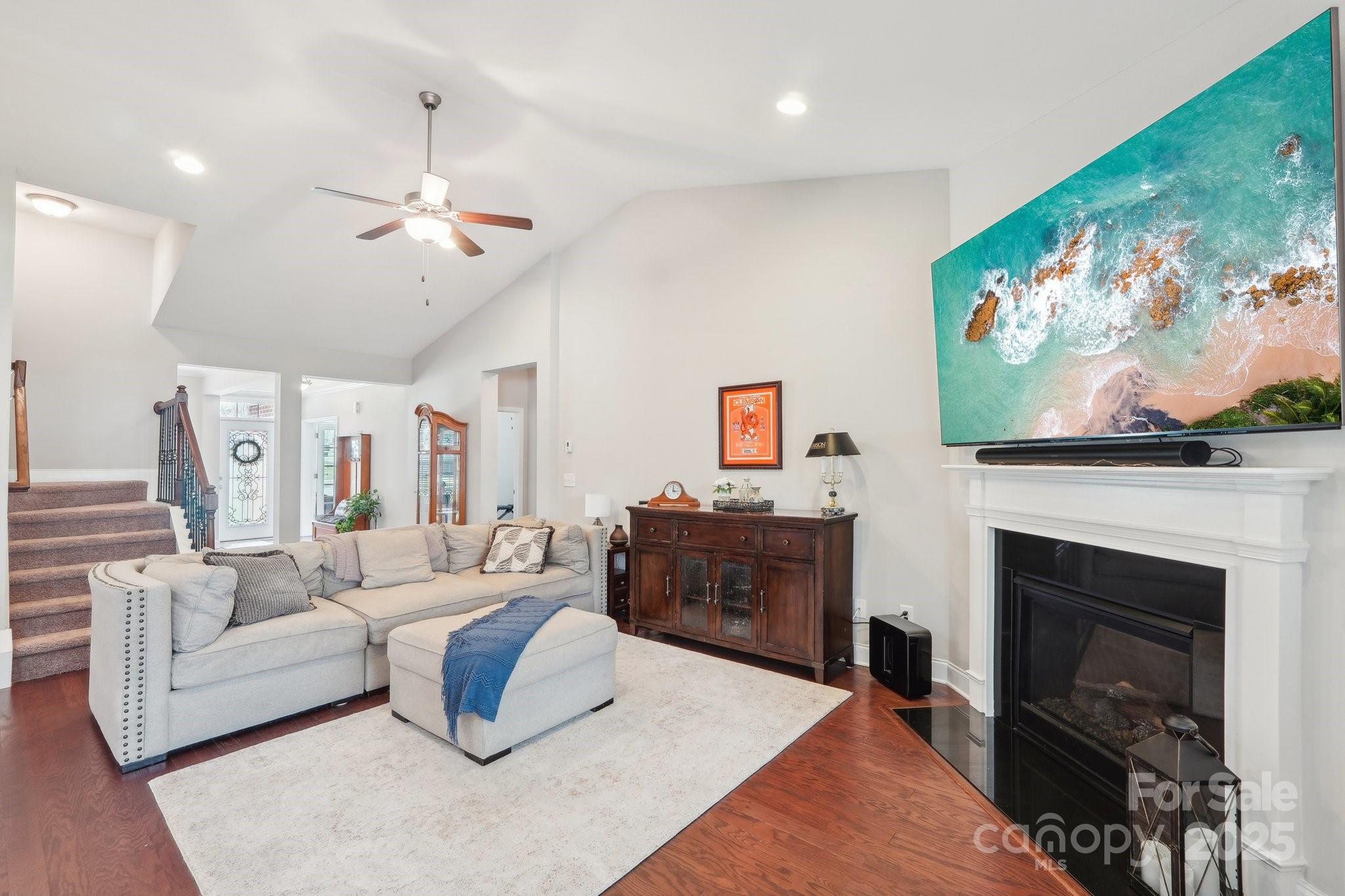 Miller Pond - Residential