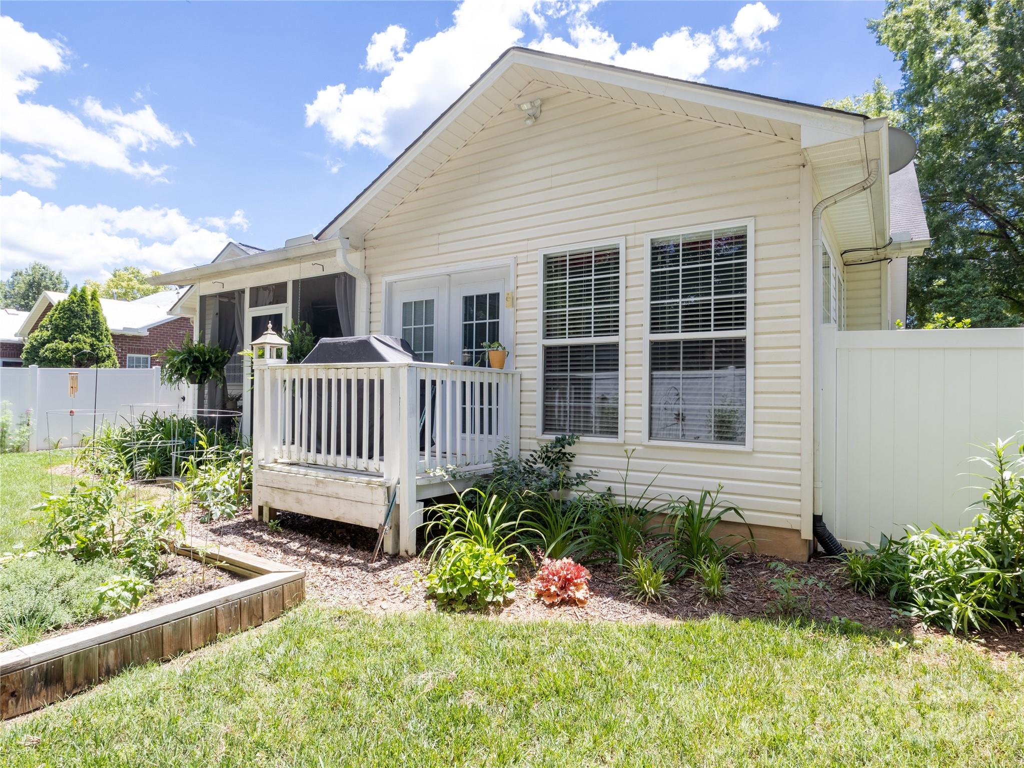 Woodfield - Residential