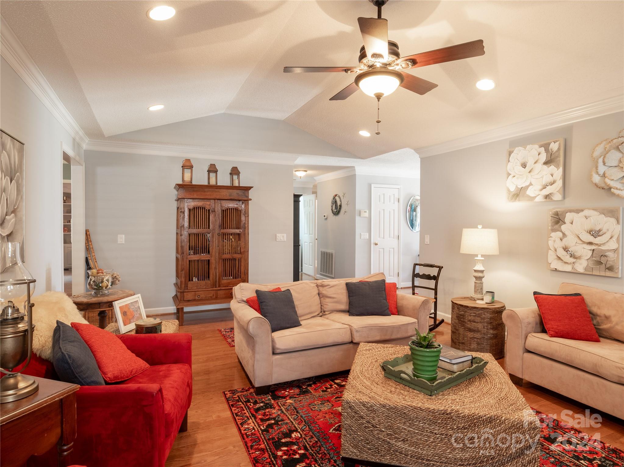 Woodfield - Residential