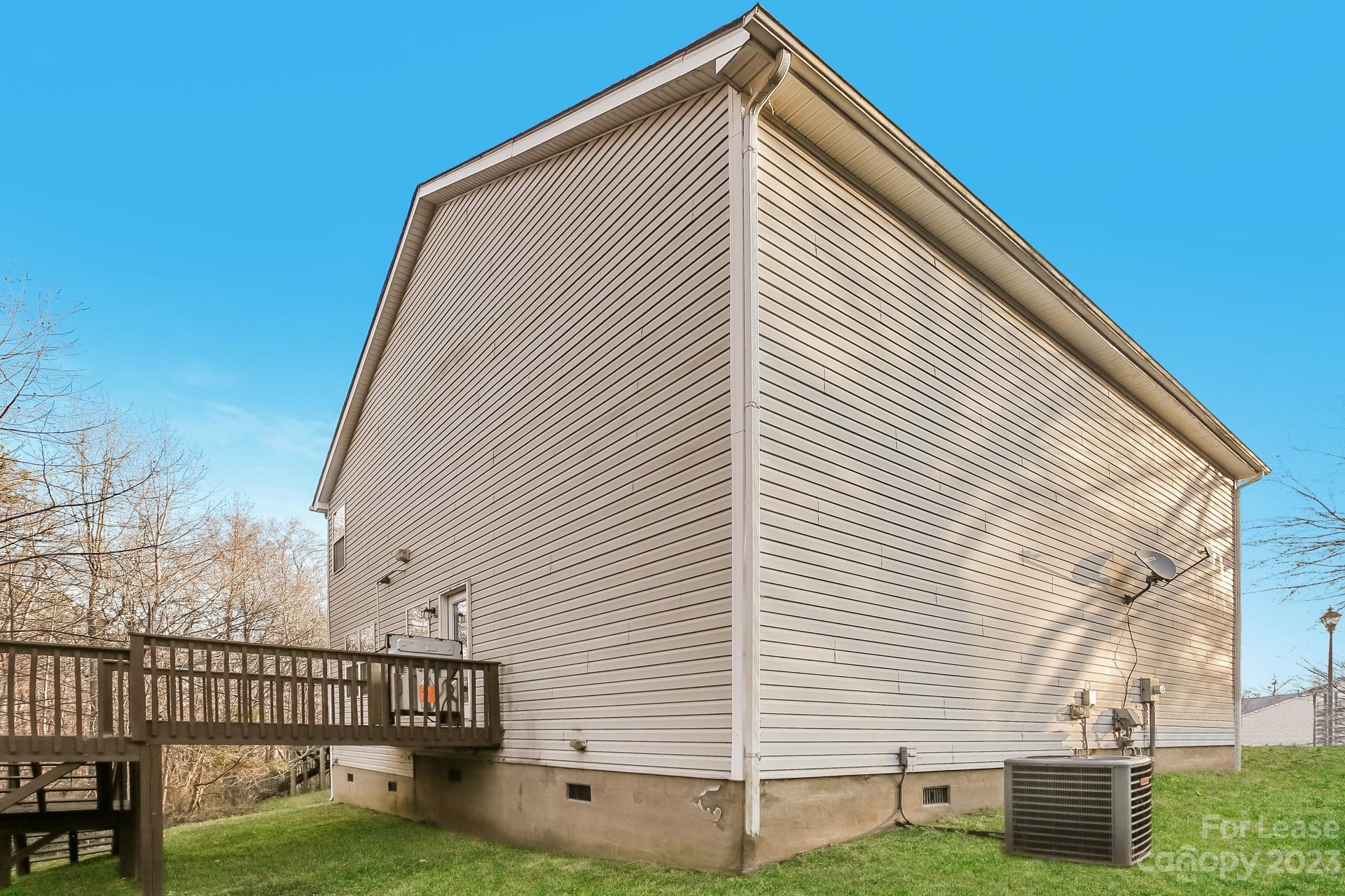 Withrow Downs - Residential Lease