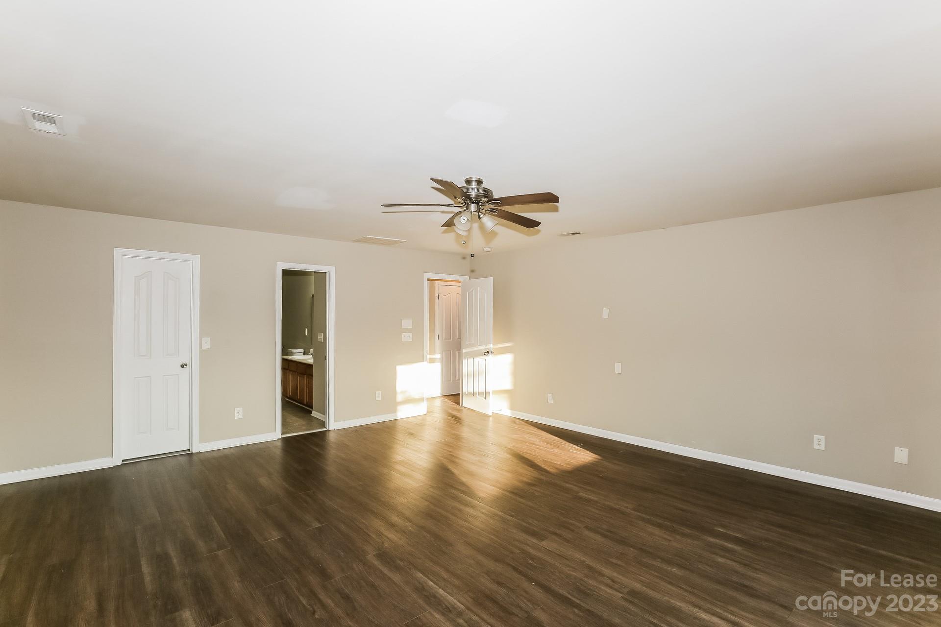 Withrow Downs - Residential Lease