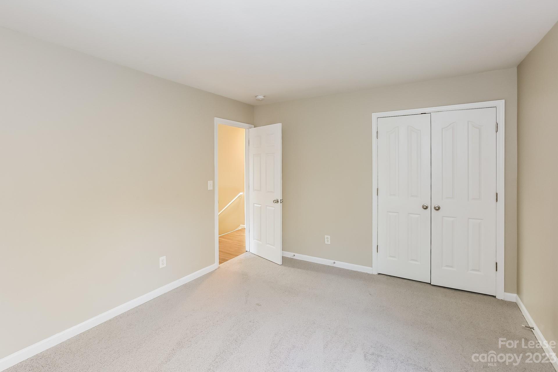 Withrow Downs - Residential Lease