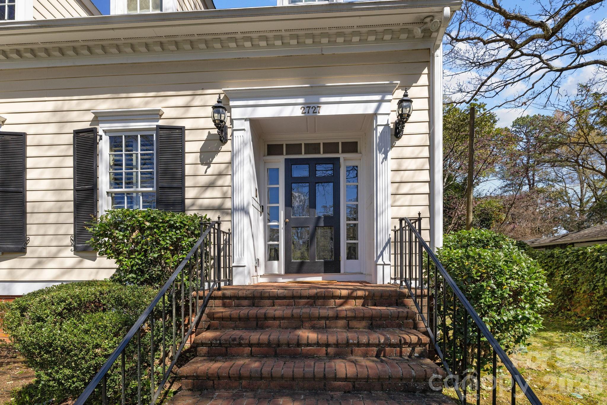 Myers Park - Residential