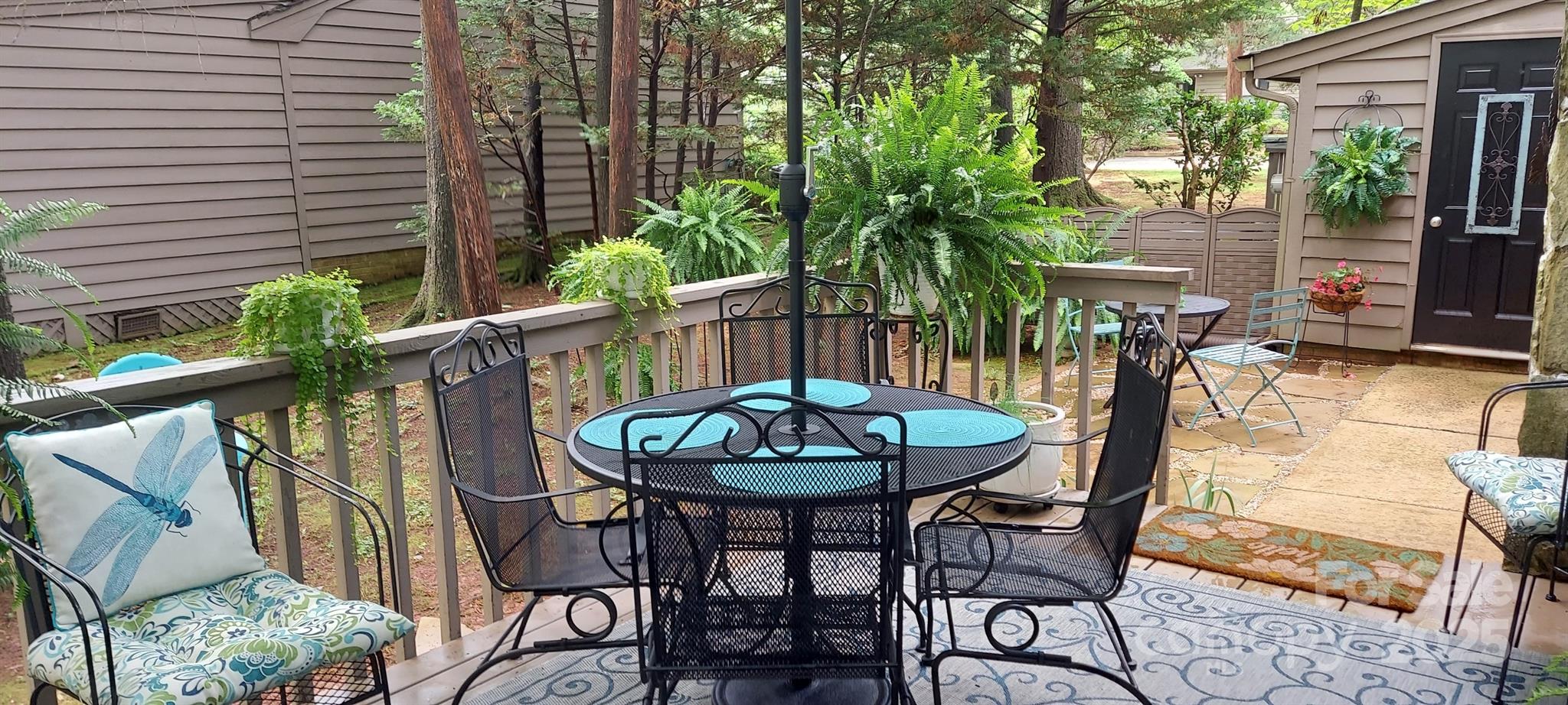 353 Tall Oaks Trail
