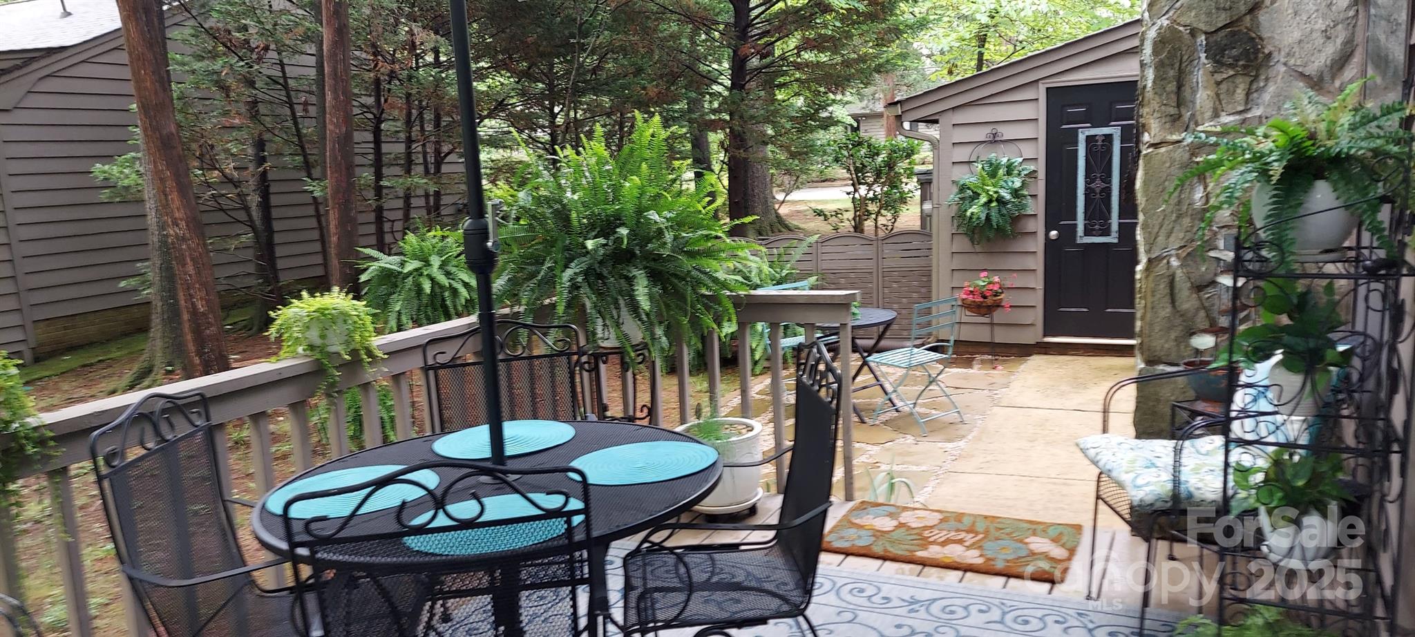 353 Tall Oaks Trail