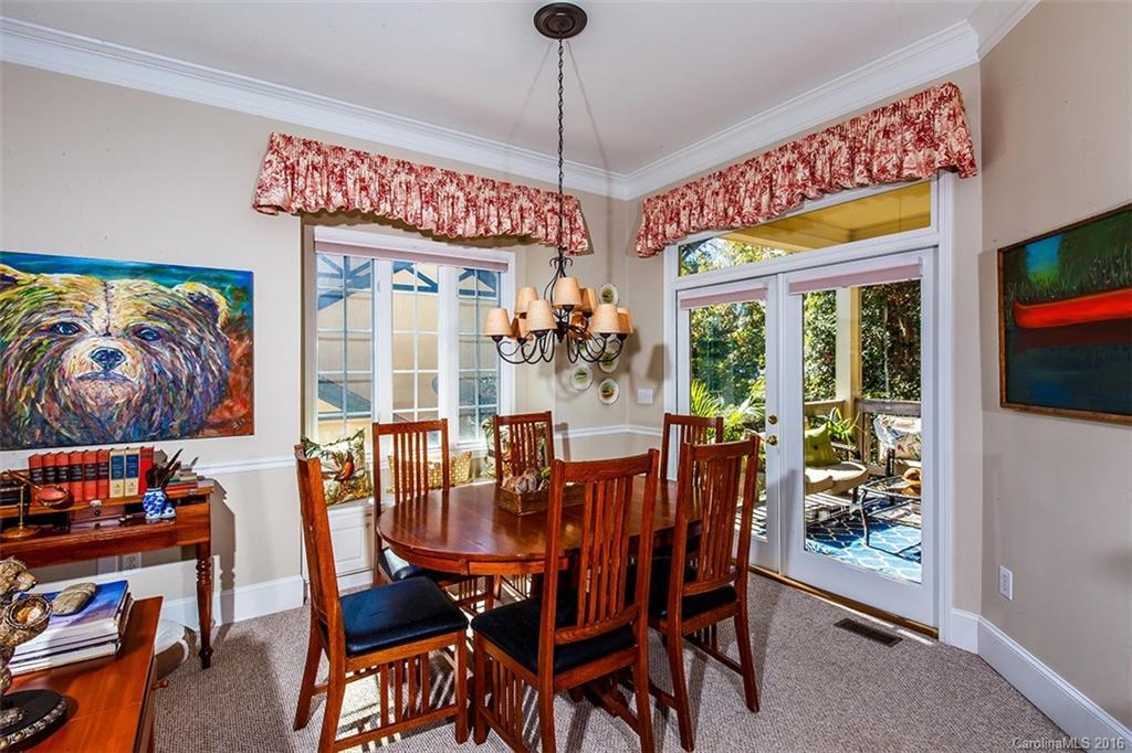 Straus Park - Residential