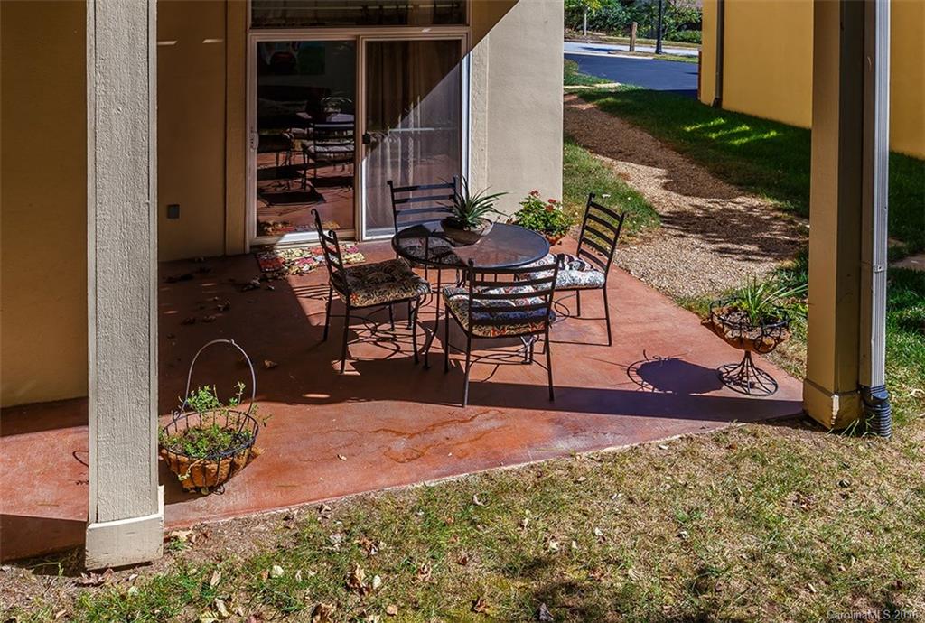 Straus Park - Residential