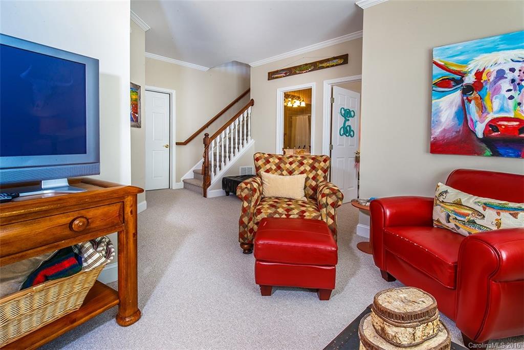 Straus Park - Residential