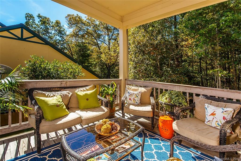 Straus Park - Residential