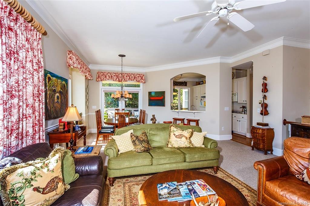 Straus Park - Residential