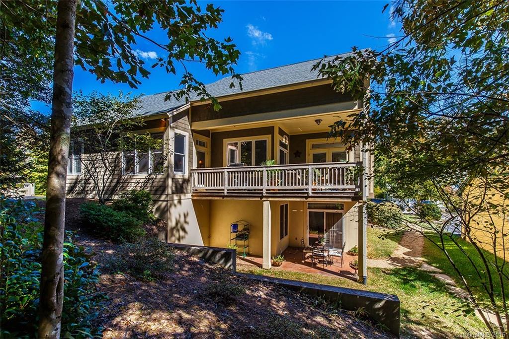 Straus Park - Residential