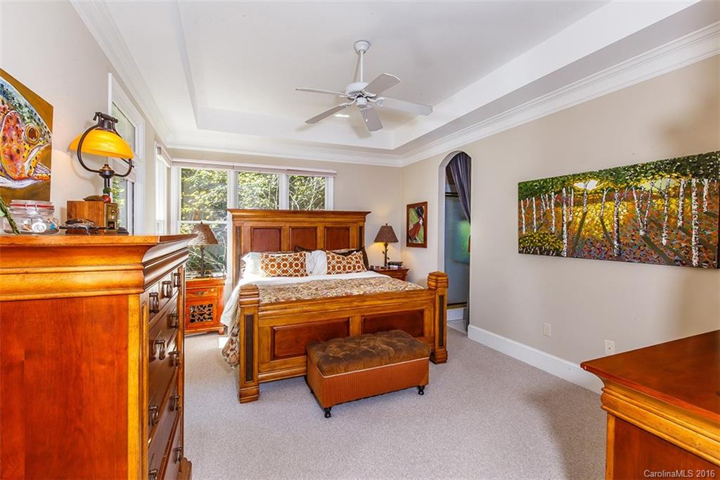 Straus Park - Residential