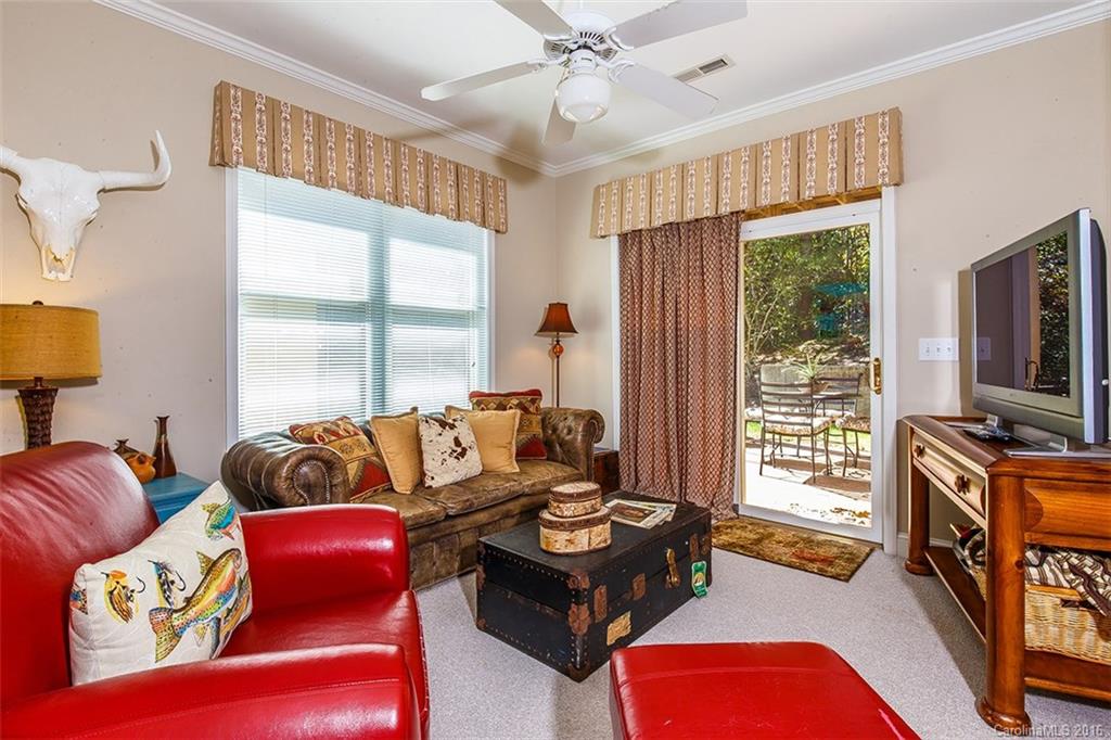 Straus Park - Residential