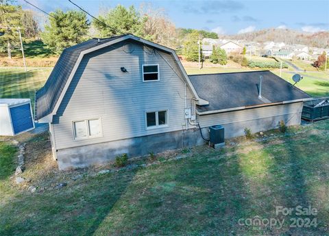 A home in Waynesville