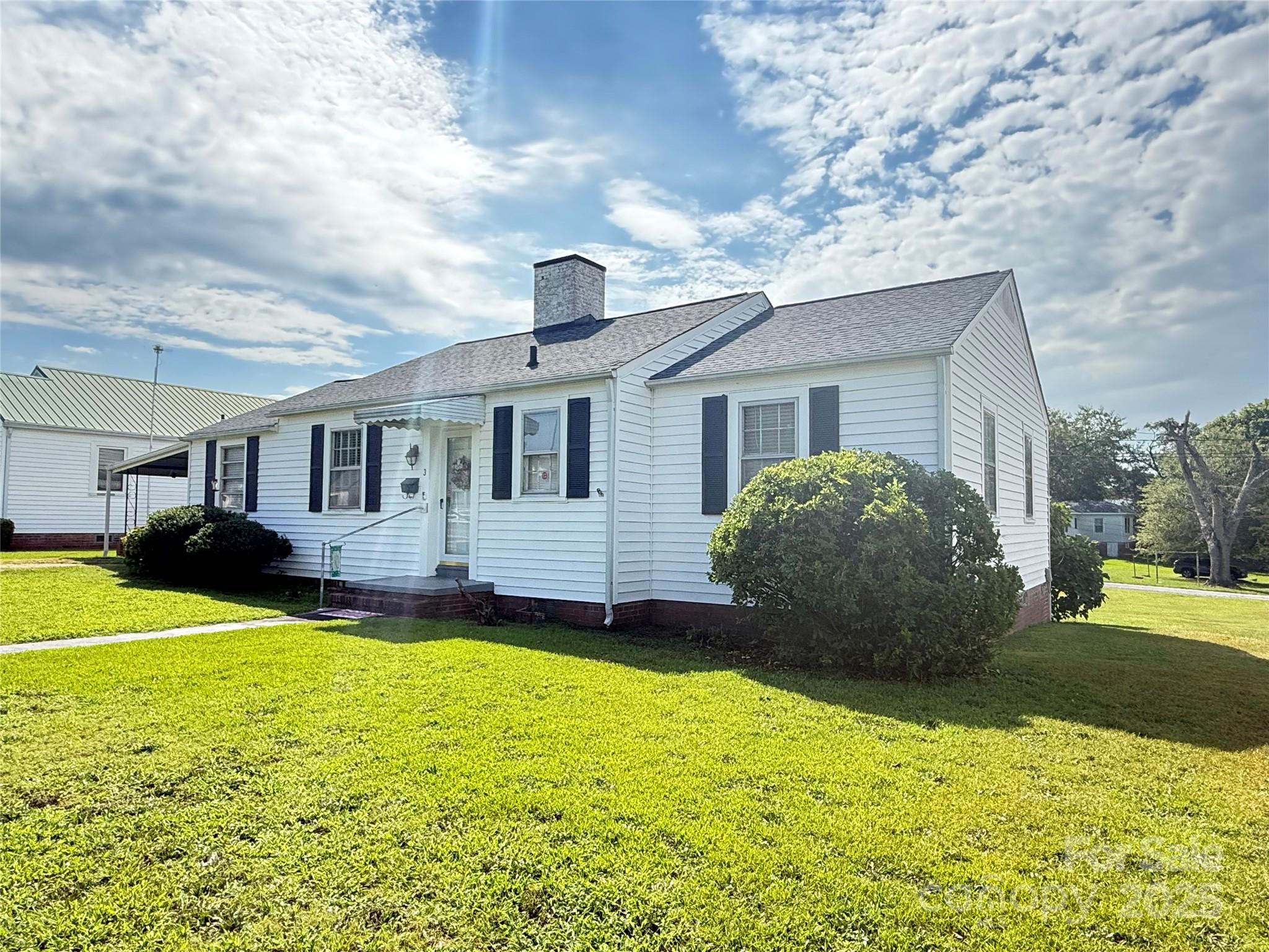 3 Underwood Avenue