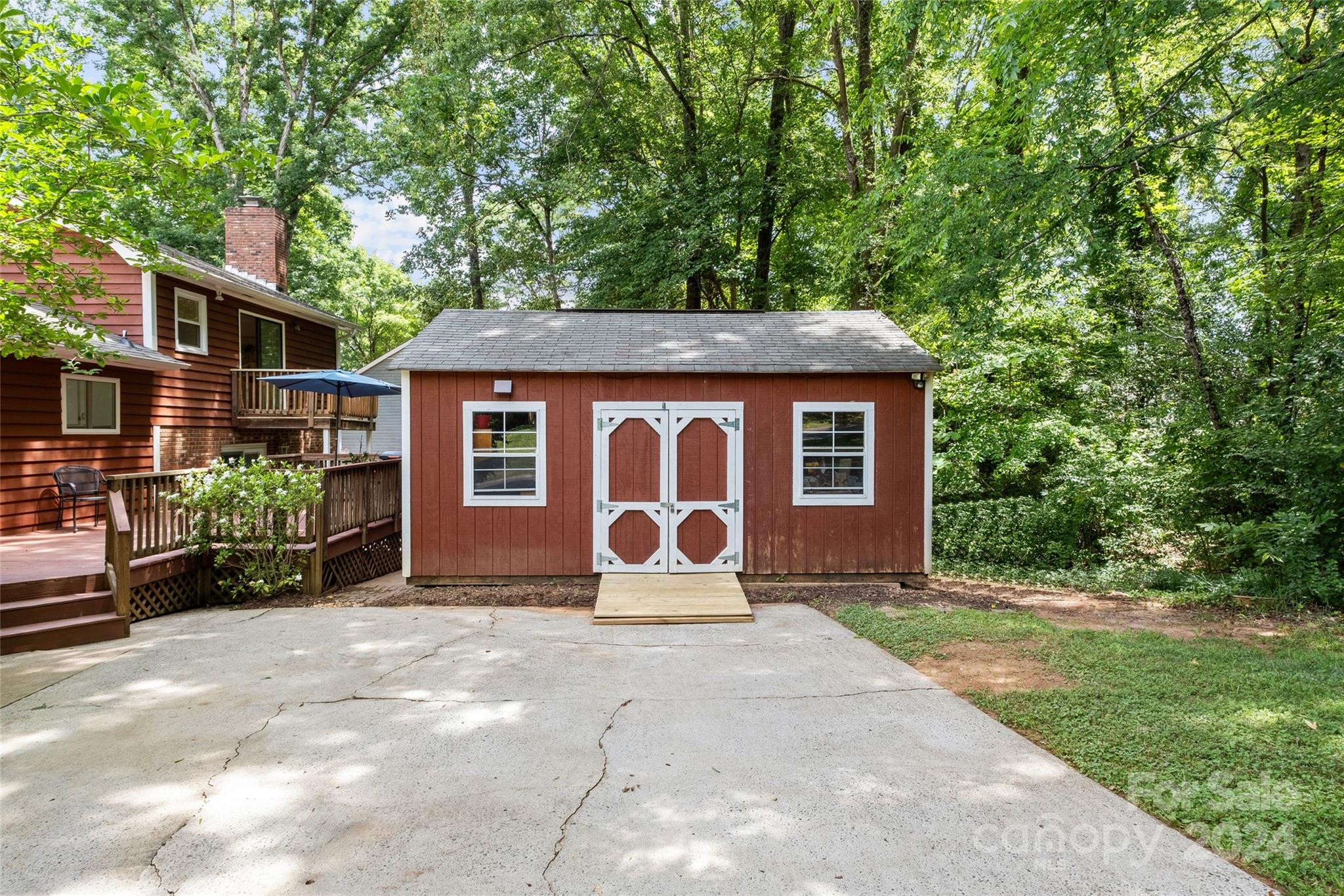 Shadowbrook - Residential