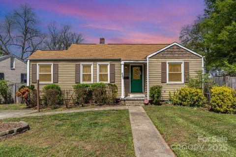 665 Melbourne Court Charlotte NC 28209