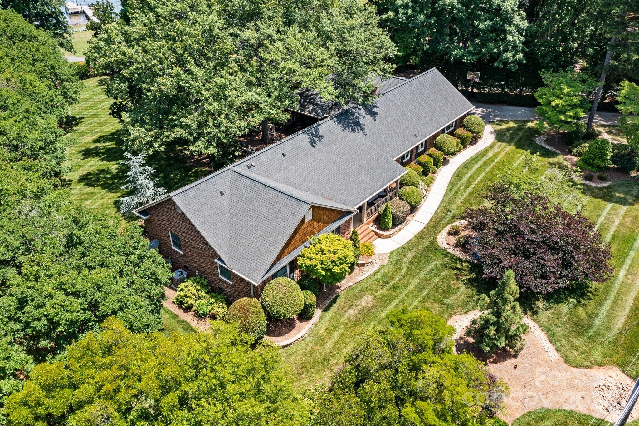 100 Norman Place - Residential