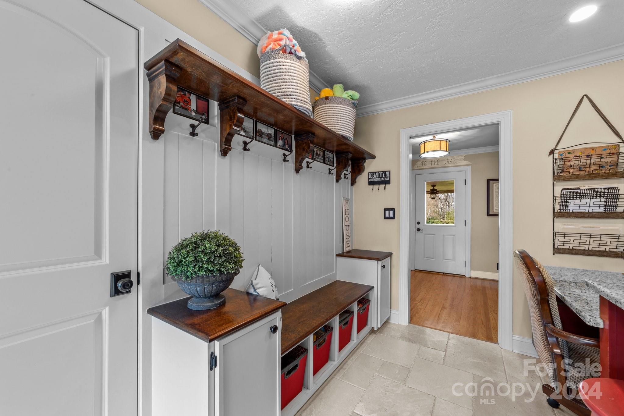 100 Norman Place - Residential