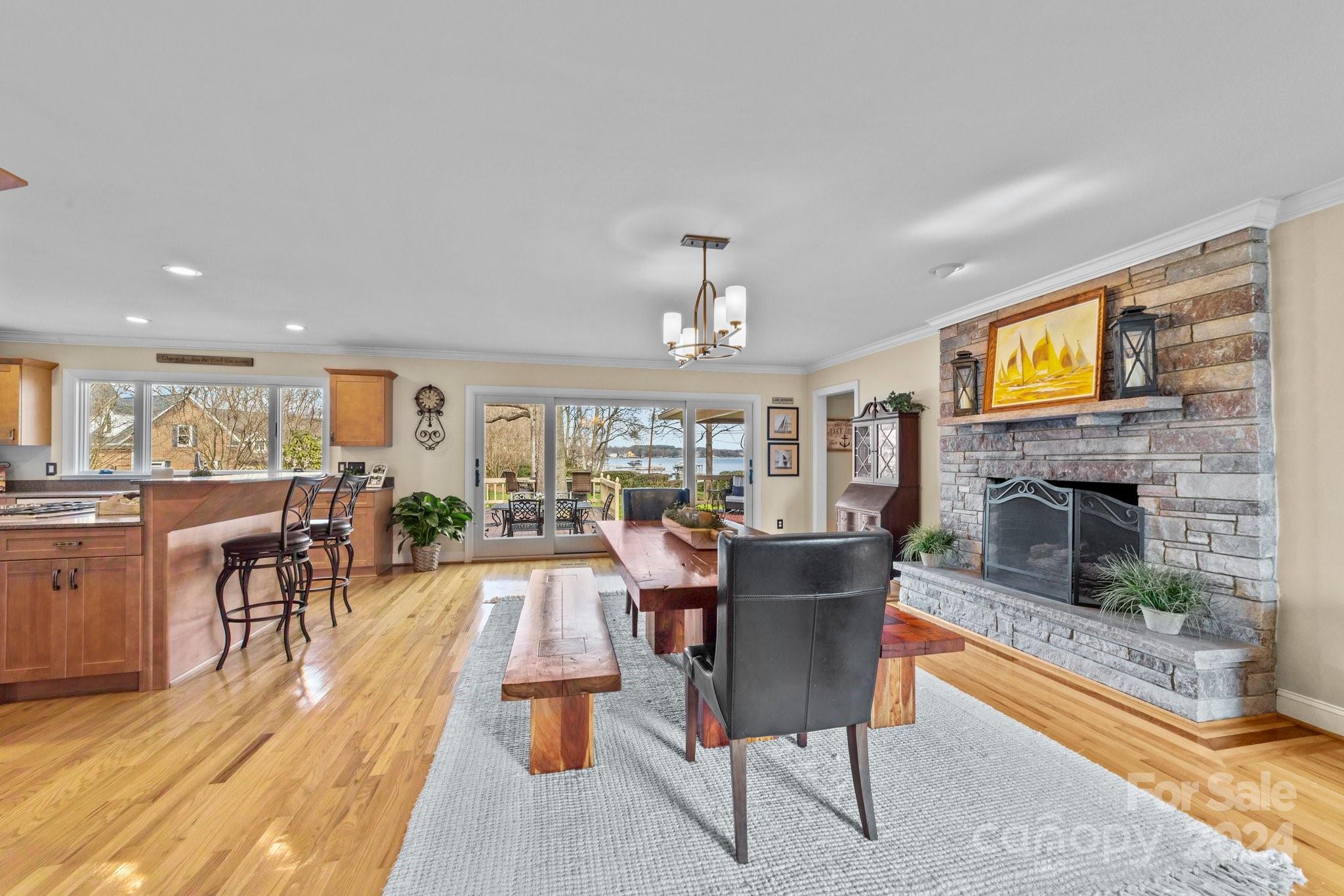 100 Norman Place - Residential