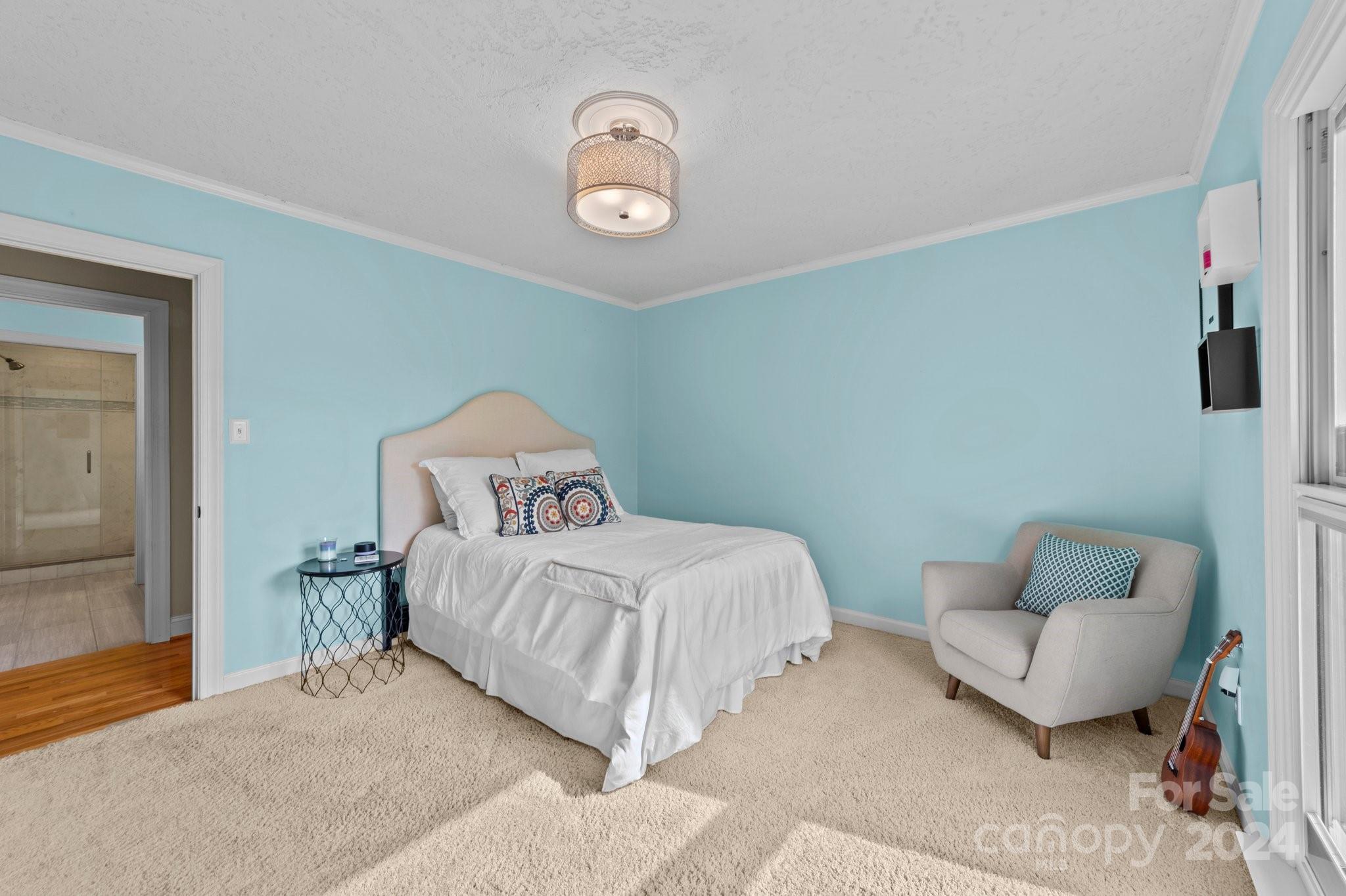 100 Norman Place - Residential