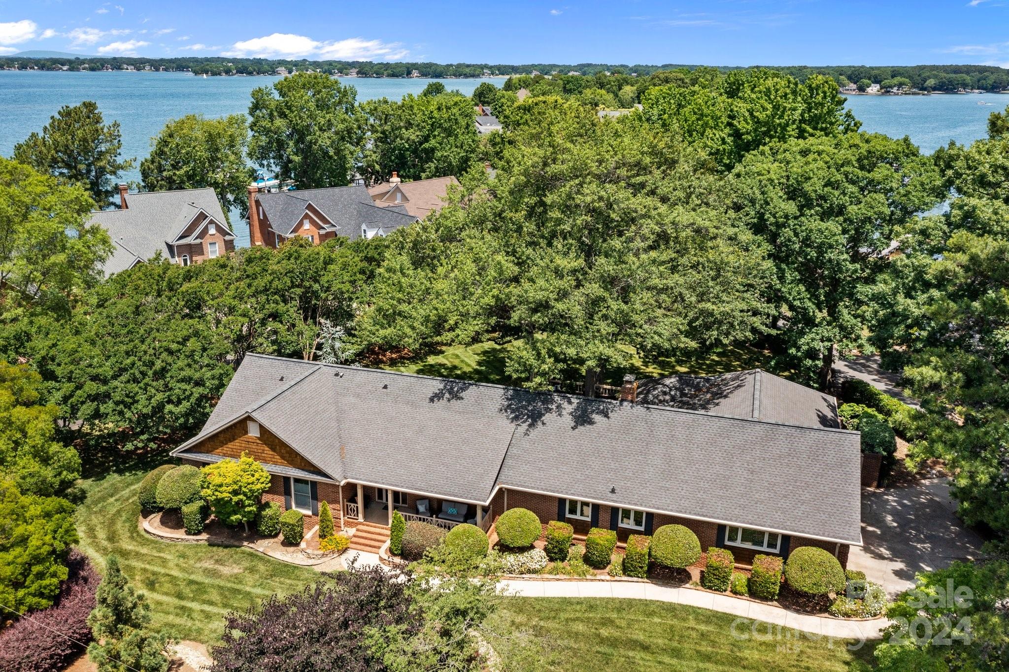 100 Norman Place - Residential