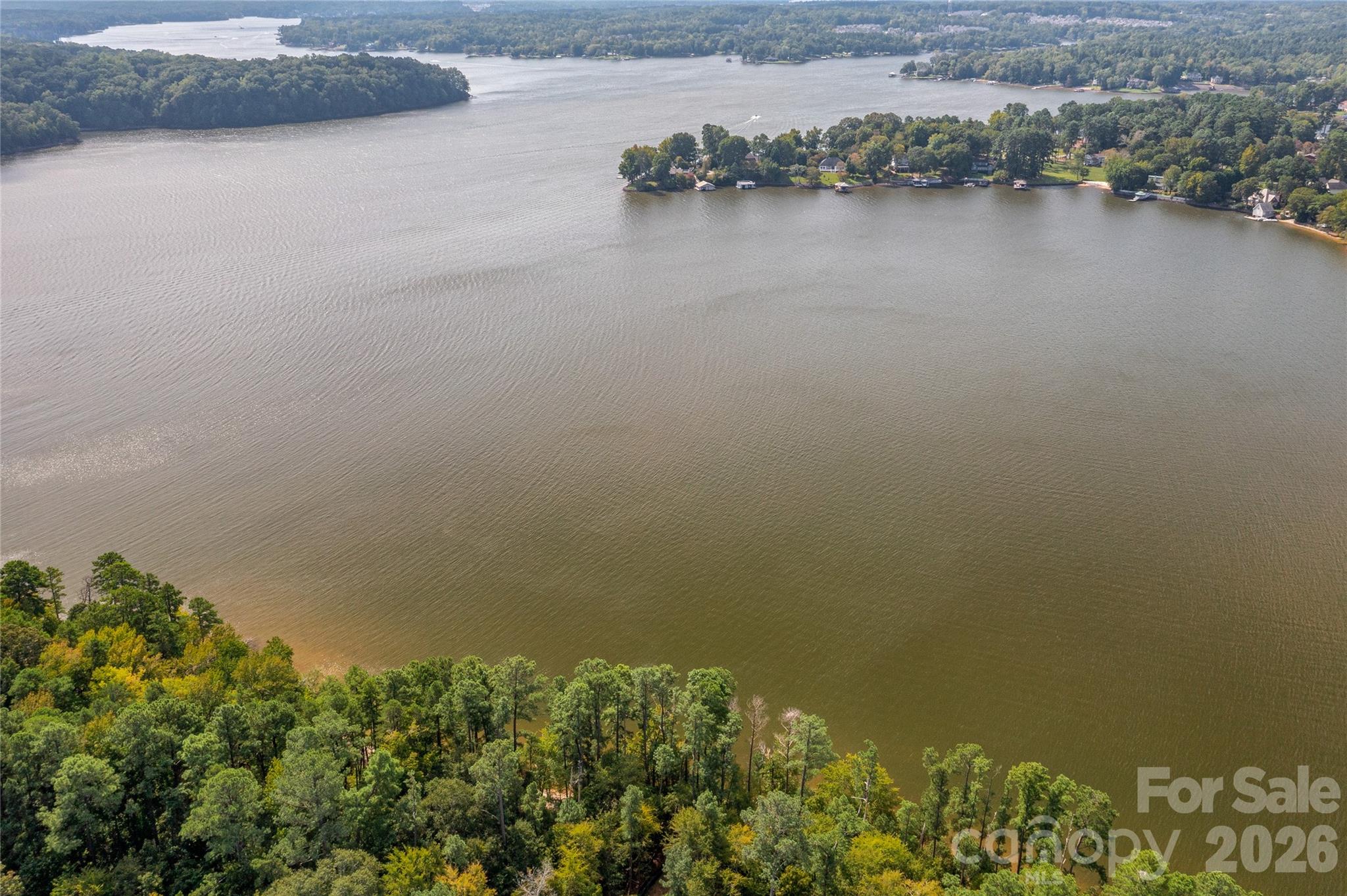 McLean - South Shore - Land