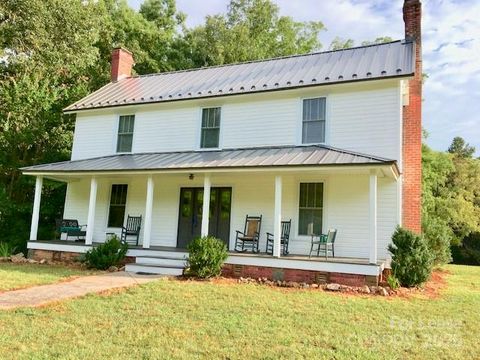 Photo of 7524 Hudson Chapel Road, Catawba, NC 28609 (MLS # 4308897)