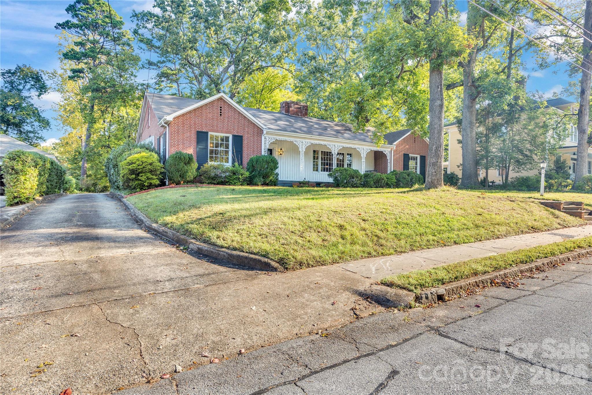 624 Mitchell Avenue