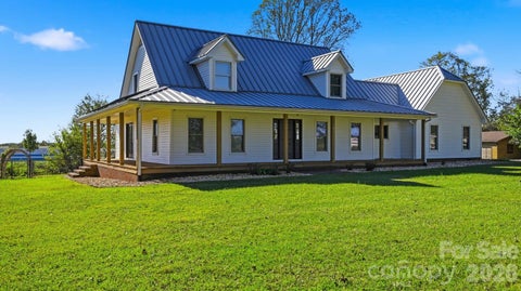 Photo of 2405 Startown Road, Newton, NC 28658 (MLS # 4434589)